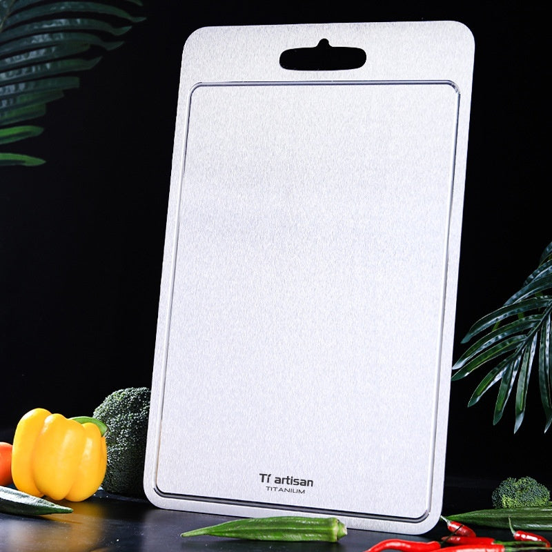 TitanEdge™ Titanium Cutting Board – Thickened, Rustproof, Knife-Friendly Precision Board