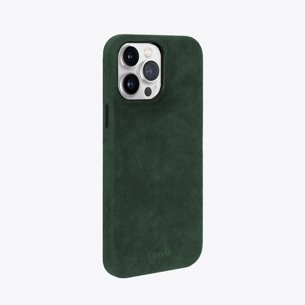 The Classic iPhone 15 Pro Series Case