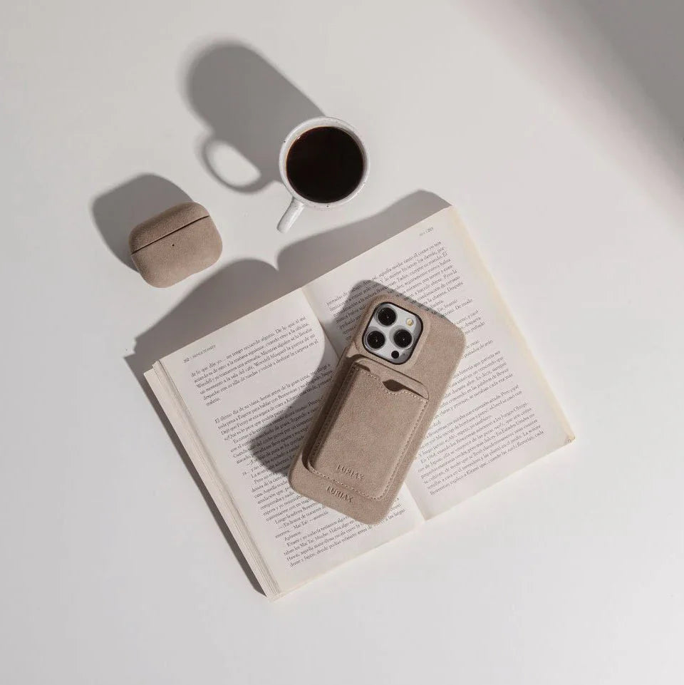 The Classic iPhone 15 Pro Series Case